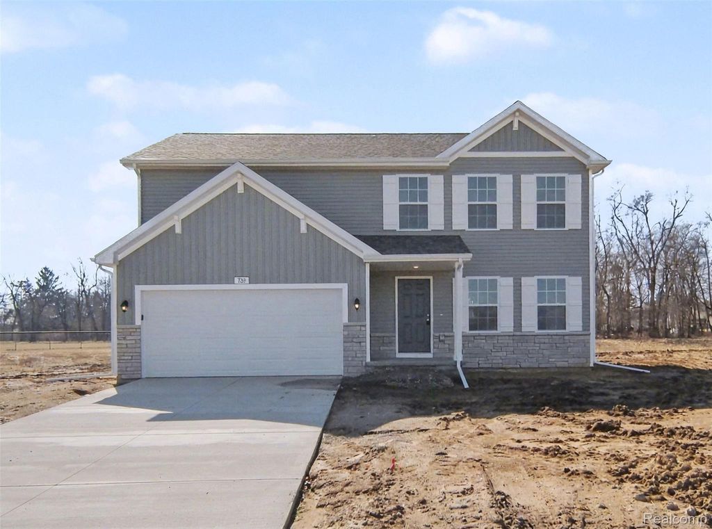 739 Lone Oak Way, Tecumseh, MI 49286