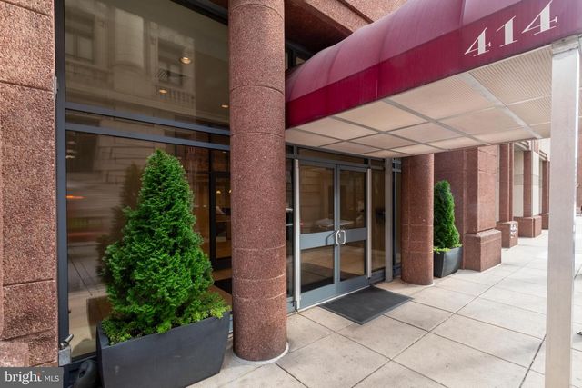 414 Water St Apt 2310, Baltimore, MD 21202