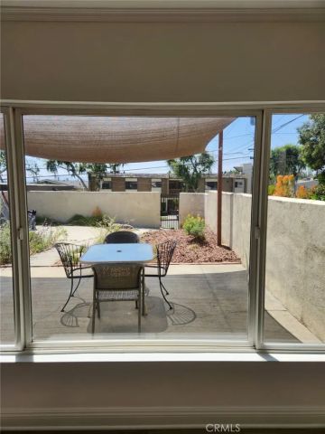 1980 Stanley, Signal Hill, CA 90755