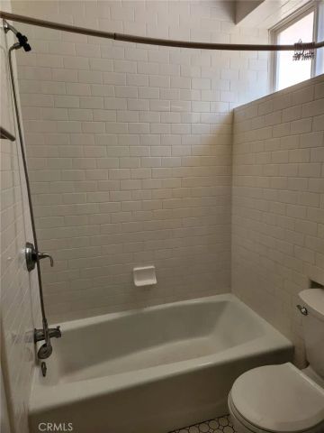 1980 Stanley, Signal Hill, CA 90755