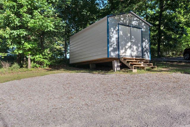 38 Lacretia Lane, Pocahontas, AR 72455