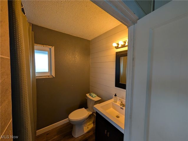 10143 Pleasant Road, Pleasant City, OH 43772