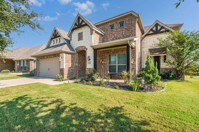1600 Stillwater Drive, Burleson, TX 76028