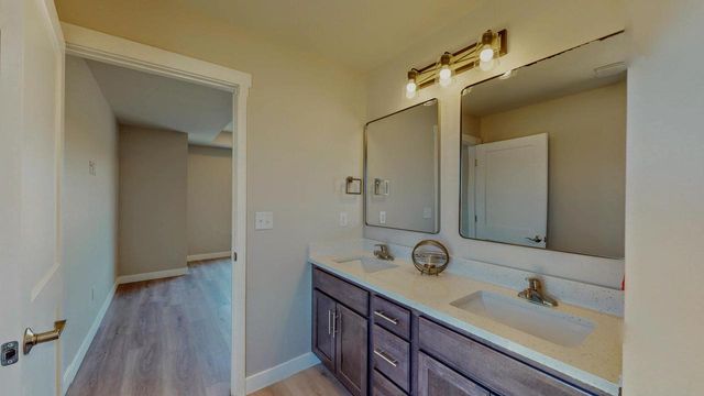 220 Settlers DRIVE, Jefferson, WI 53549
