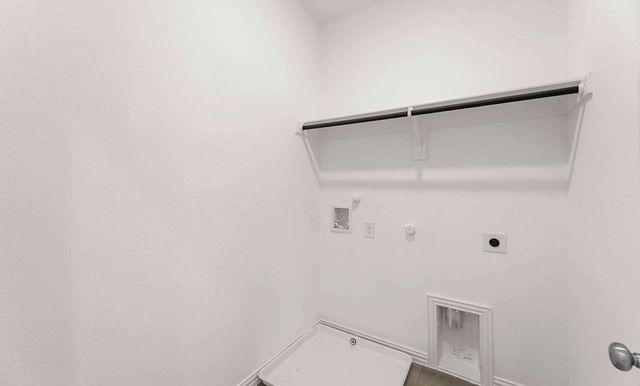 633 Blue Ridge Drive, Mansfield, TX 76063