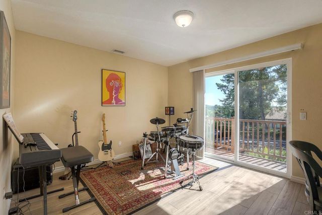 28242 Glenmeade Way, Escondido, CA 92026