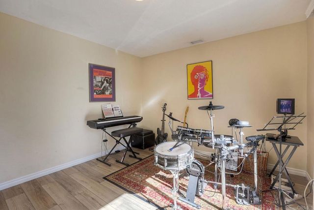 28242 Glenmeade Way, Escondido, CA 92026