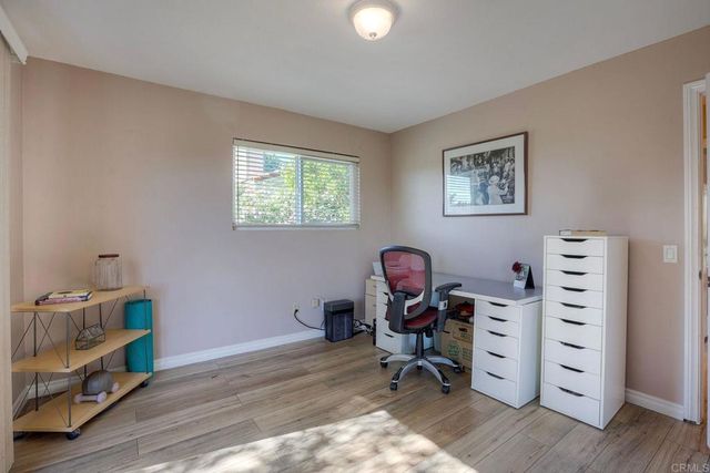 28242 Glenmeade Way, Escondido, CA 92026