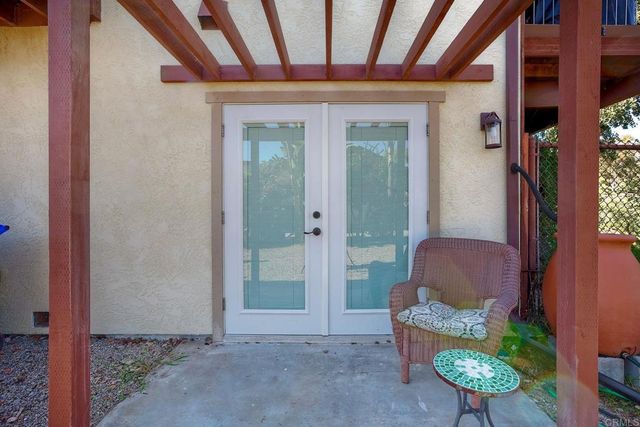 28242 Glenmeade Way, Escondido, CA 92026