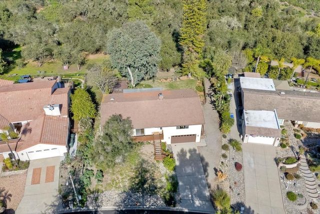 28242 Glenmeade Way, Escondido, CA 92026