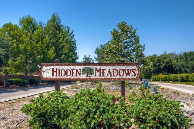 28242 Glenmeade Way, Escondido, CA 92026