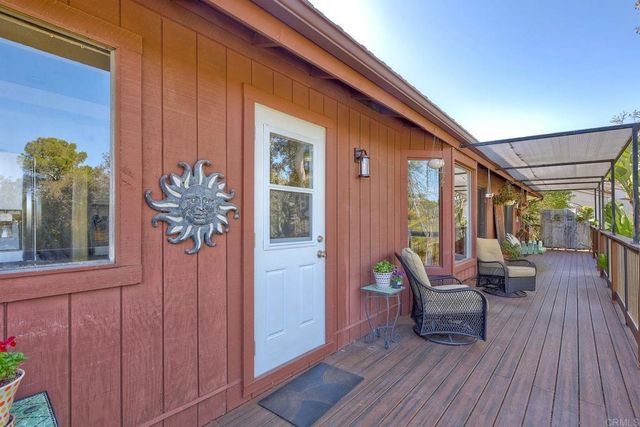 28242 Glenmeade Way, Escondido, CA 92026