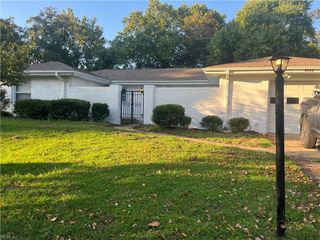 4840 Brandywine DR, Virginia Beach, VA 23464