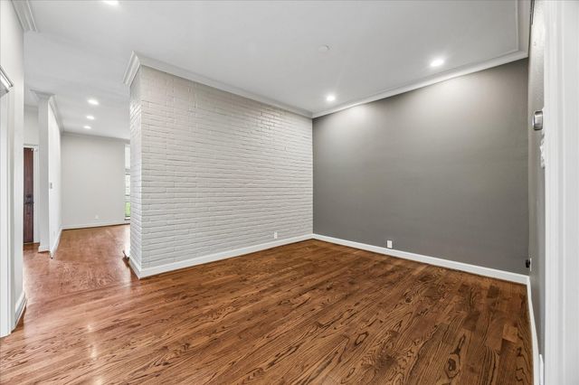 4053 Breakwood Drive, Houston, TX 77025