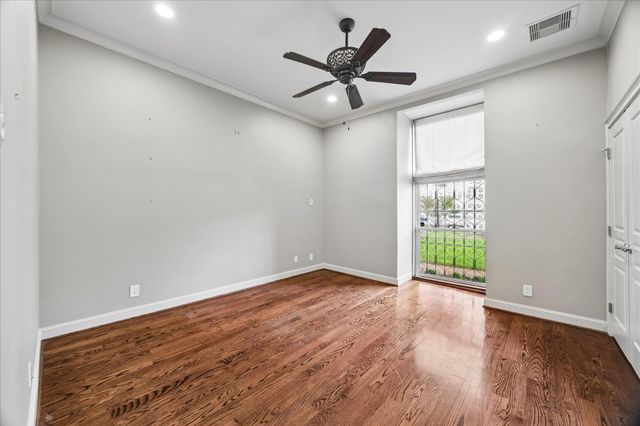 4053 Breakwood Drive, Houston, TX 77025