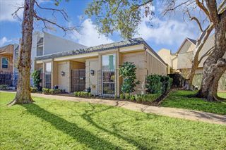 4053 Breakwood Drive, Houston, TX 77025