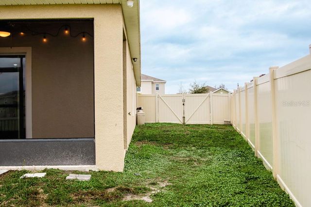 8089 PELICAN REED CIRCLE, Wesley Chapel, FL 33545