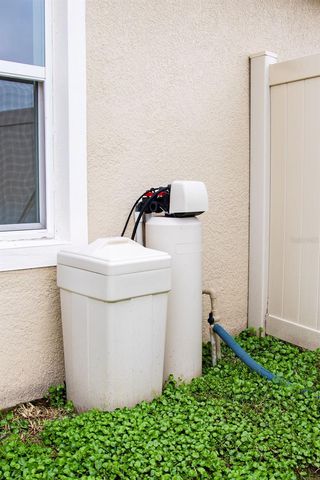 8089 PELICAN REED CIRCLE, Wesley Chapel, FL 33545