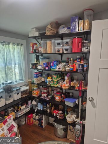 6663 Claude Parks Road, Murrayville, GA 30564