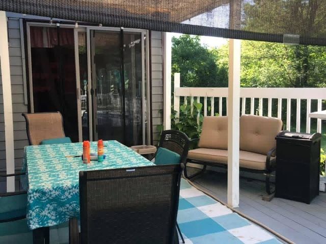 1 Stagecoach Drive, Sandown, NH 03873