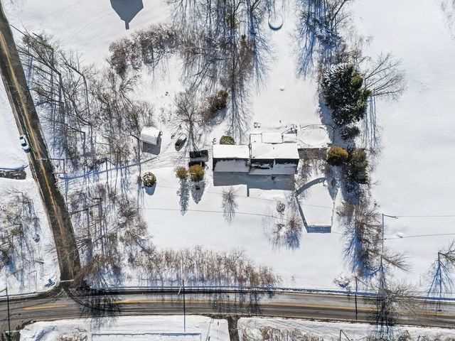 1 Stagecoach Drive, Sandown, NH 03873