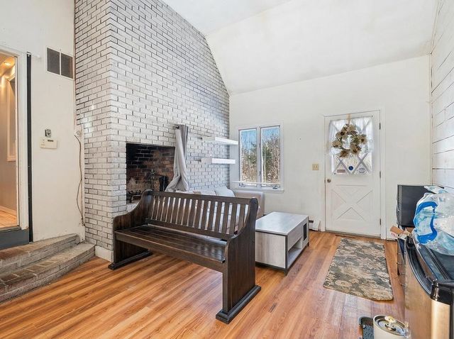 1 Stagecoach Drive, Sandown, NH 03873