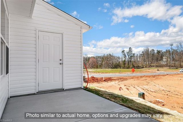 906 Elderberry Way 72, Greensboro, NC 27410