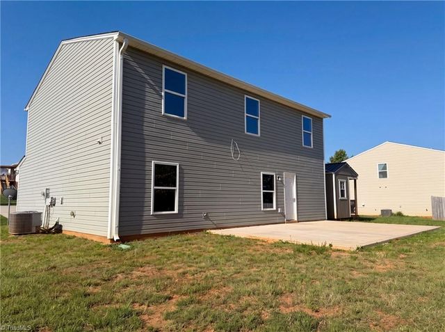 112 Dixieland Court, King, NC 27021
