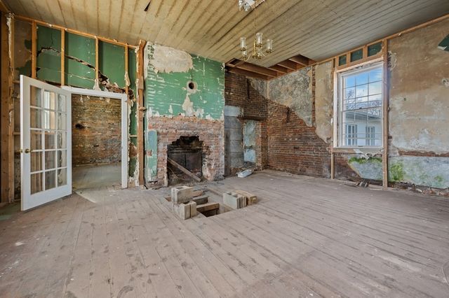 899 Messenger Rd, Sparta, TN 38583