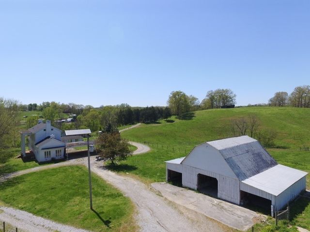 899 Messenger Rd, Sparta, TN 38583