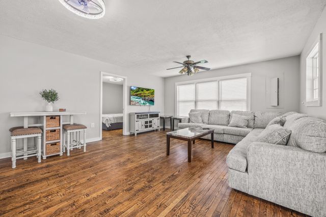 899 Messenger Rd, Sparta, TN 38583