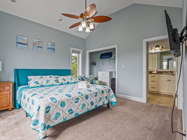 1604 Ivy Way, St George Islan, FL 32328