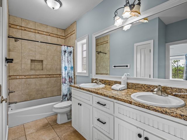 1604 Ivy Way, St George Islan, FL 32328