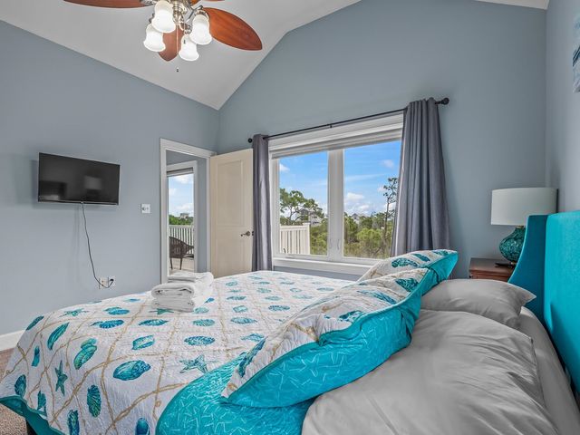 1604 Ivy Way, St George Islan, FL 32328