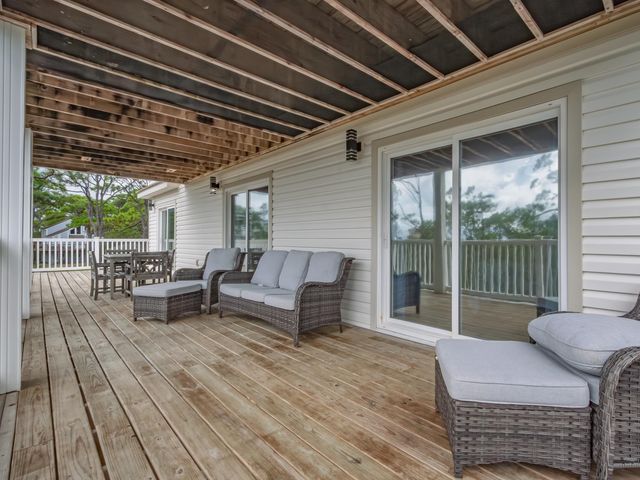 1604 Ivy Way, St George Islan, FL 32328