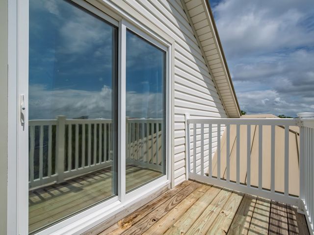 1604 Ivy Way, St George Islan, FL 32328