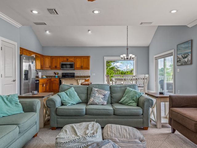 1604 Ivy Way, St George Islan, FL 32328