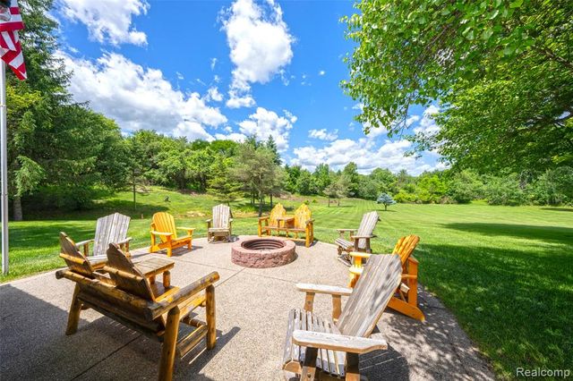 5233 Crawford Road, Dryden, MI 48428
