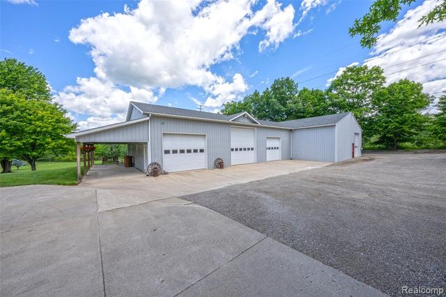 5233 Crawford Road, Dryden, MI 48428