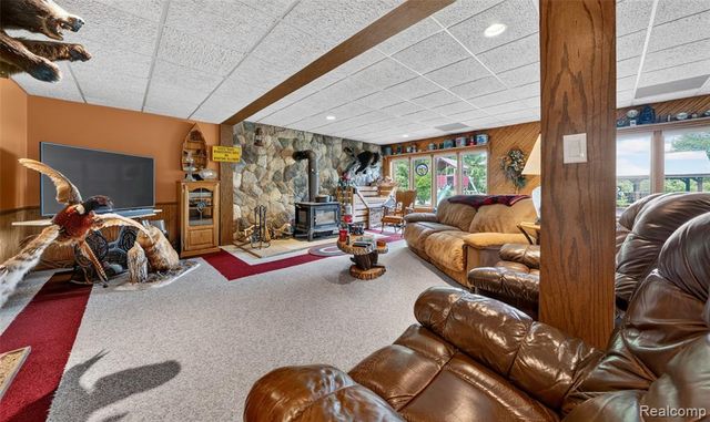 5233 Crawford Road, Dryden, MI 48428