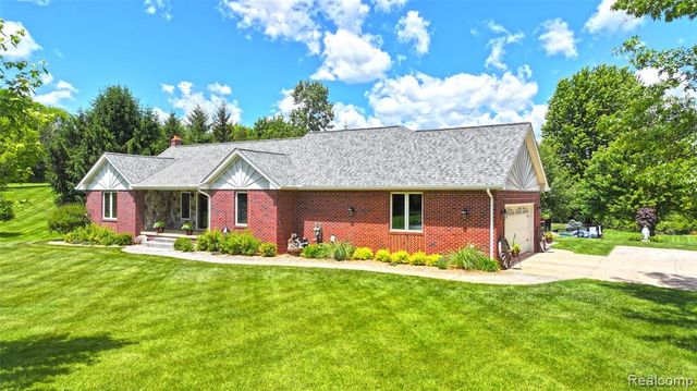 5233 Crawford Road, Dryden, MI 48428