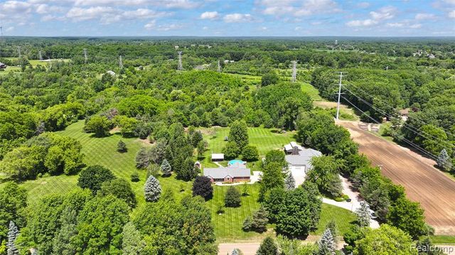 5233 Crawford Road, Dryden, MI 48428