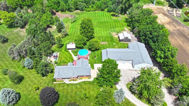 5233 Crawford Road, Dryden, MI 48428