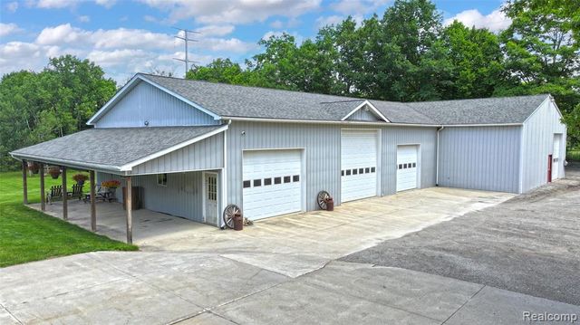5233 Crawford Road, Dryden, MI 48428