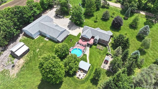 5233 Crawford Road, Dryden, MI 48428
