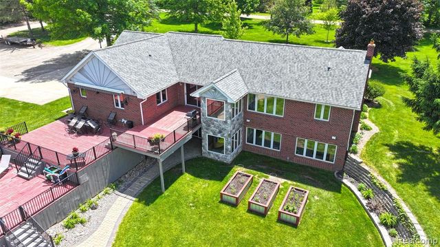 5233 Crawford Road, Dryden, MI 48428