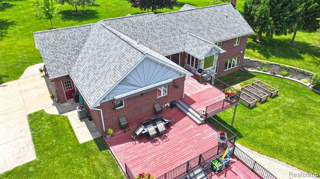 5233 Crawford Road, Dryden, MI 48428