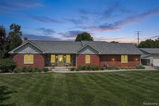 5233 Crawford Road, Dryden, MI 48428