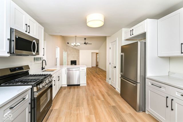 7496 Wood Court, Fishers, IN 46038
