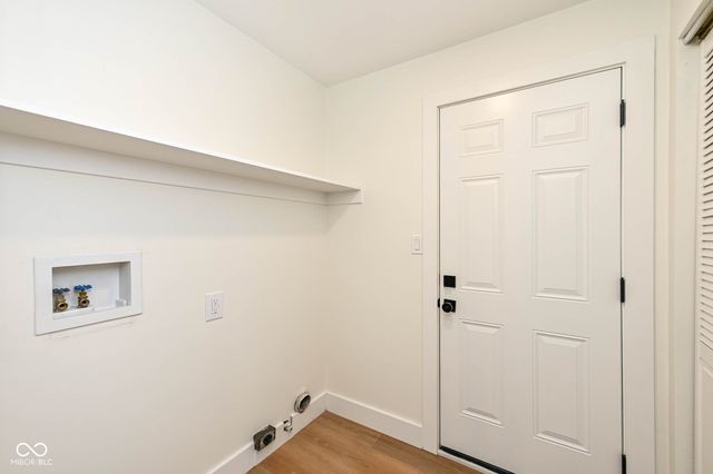 7496 Wood Court, Fishers, IN 46038